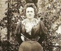 Tko je Clara Zetkin Clara Zetkin osobna biografija